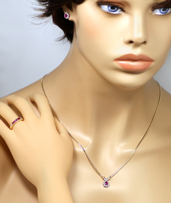 Foto 9 - TOP Rubine Diamanten Schmuckset Collier Ring Ohrstecker, S1736